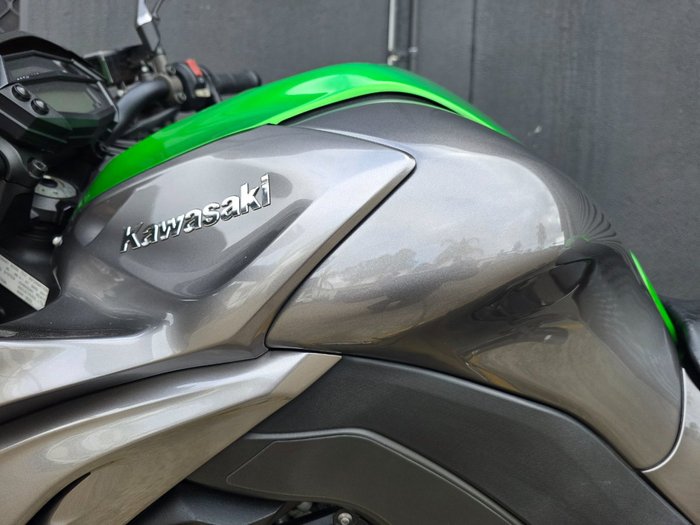 2014 Kawasaki Z1000 SE beige