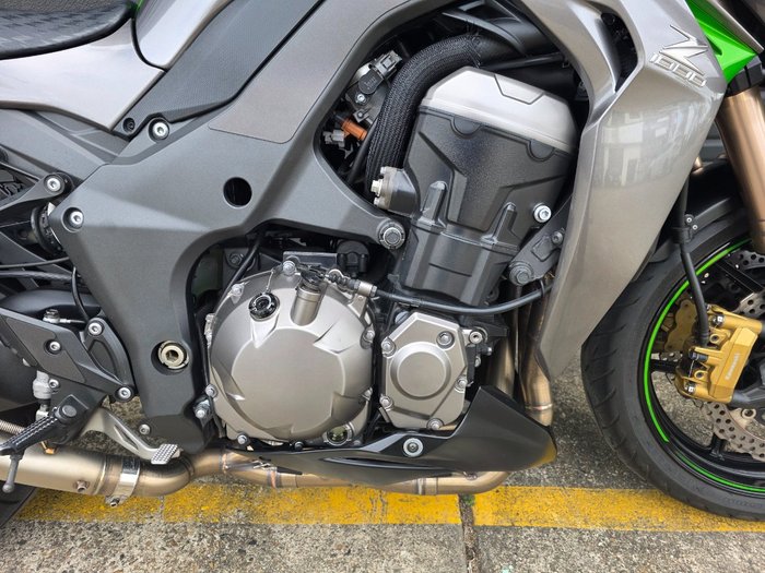 2014 Kawasaki Z1000 SE beige