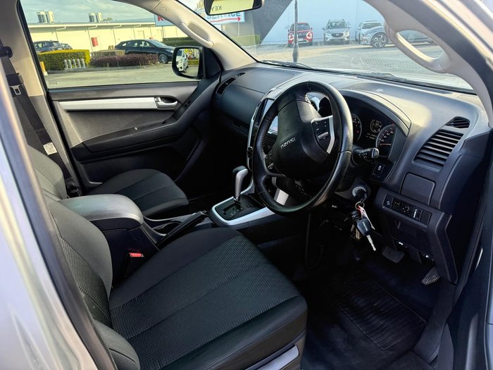 2017 Isuzu D-MAX LS-M MY17 4X4 Dual Range Titanium Silver