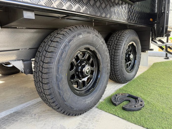 2025 Franklin G5 225 Rear Club