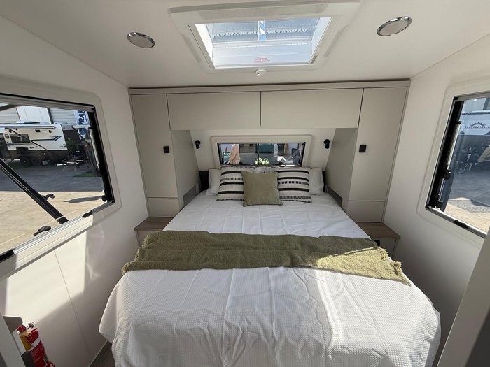 2025 Franklin G5 225 Rear Club