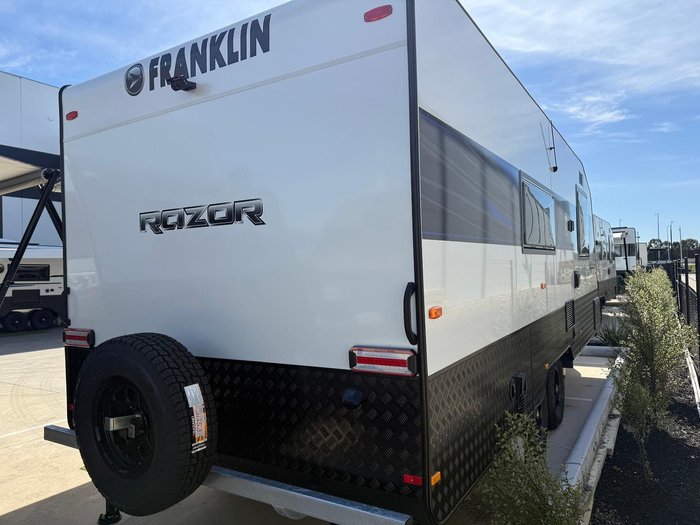 2025 Franklin Razor 206 Club Lounge