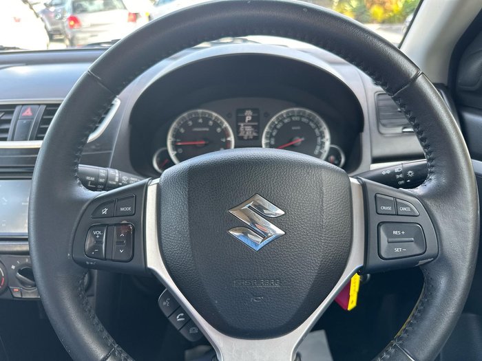 2014 Suzuki Swift GL FZ MY14 Snow White