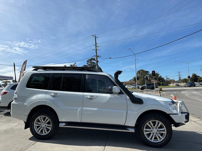 2013 Mitsubishi Pajero VR-X NW MY14 4X4 White