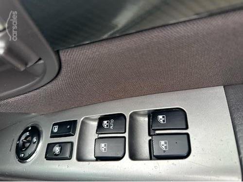 2012 Hyundai Santa Fe SLX CM MY12 4X4 On Demand Vanilla White