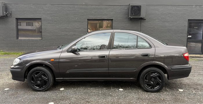 2000 Nissan Pulsar LX N16 Grey
