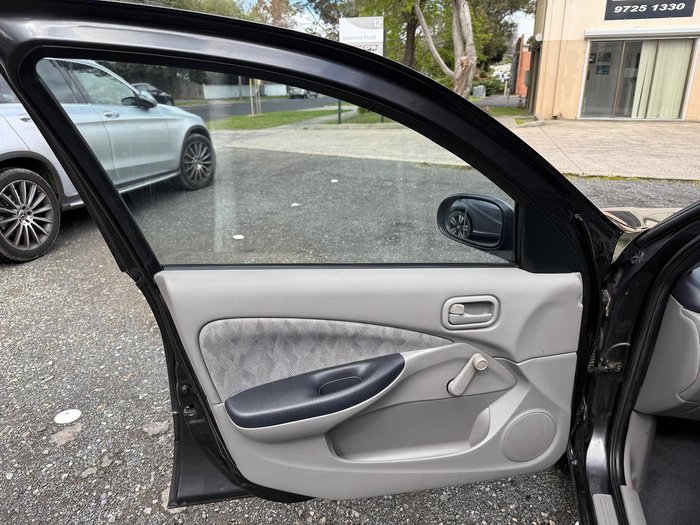 2000 Nissan Pulsar LX N16 Grey