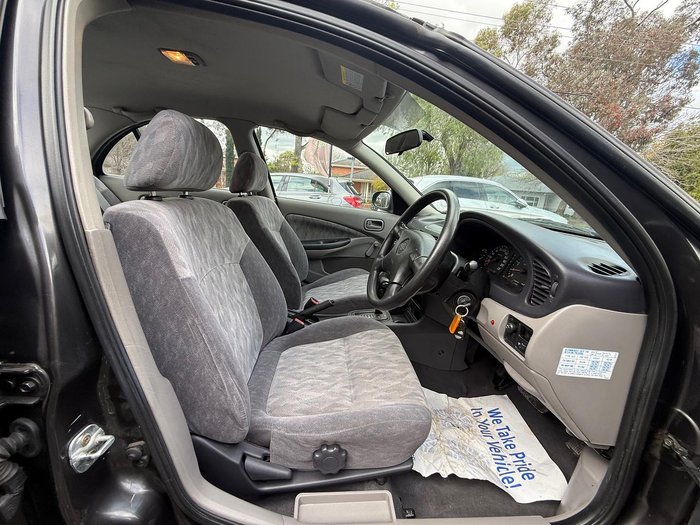 2000 Nissan Pulsar LX N16 Grey