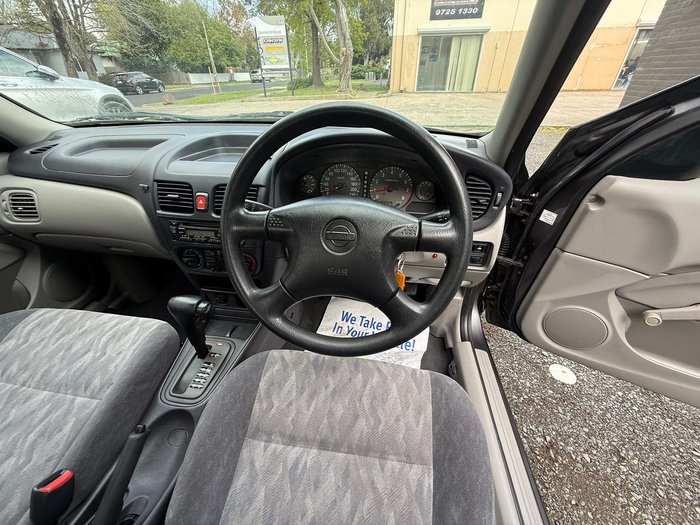 2000 Nissan Pulsar LX N16 Grey