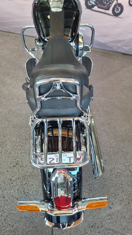 2020 Harley-davidson FLDE DELUXE (107) Vivid Black