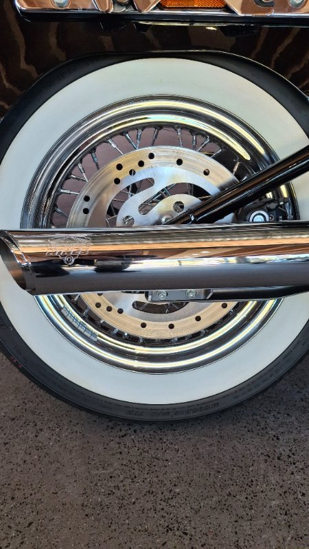 2020 Harley-davidson FLDE DELUXE (107) Vivid Black