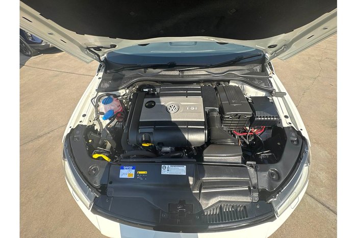 2016 Volkswagen Scirocco R