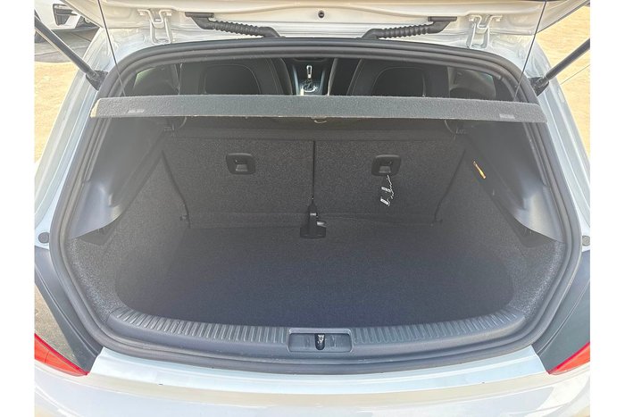 2016 Volkswagen Scirocco R