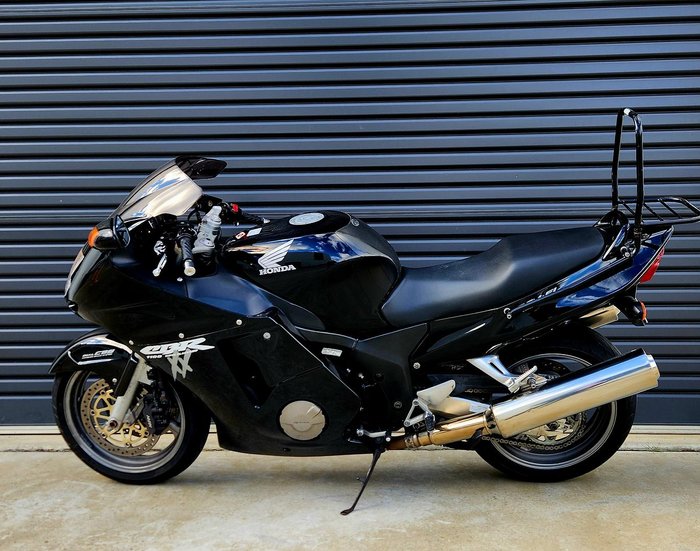 2004 Honda CBR1100 XX Super Blackbird CBR1100 Black