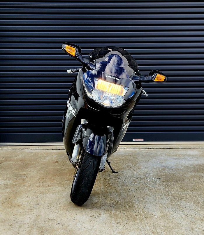 2004 Honda CBR1100 XX Super Blackbird CBR1100 Black