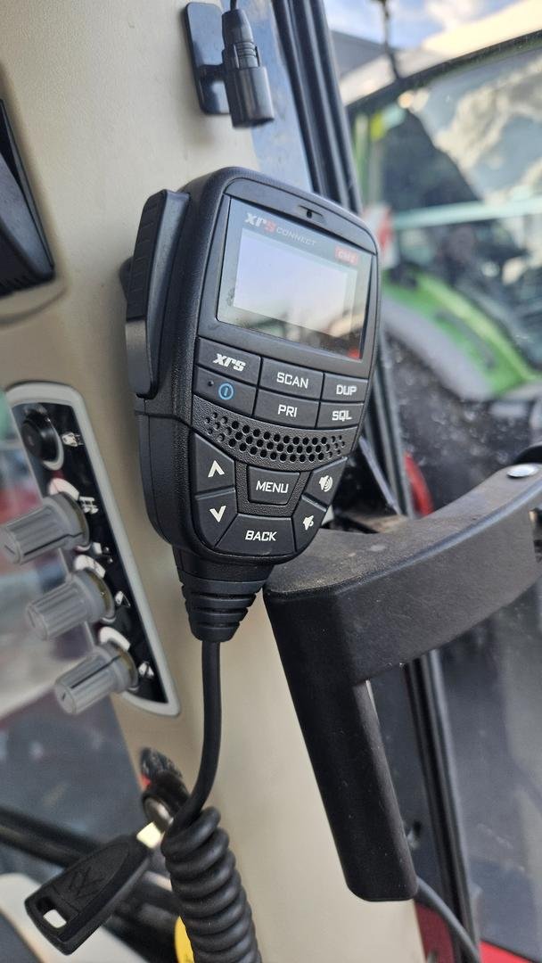 2023 Massey Ferguson 5711 Dyna-4 Red