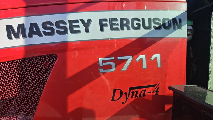 2023 Massey Ferguson 5711 Dyna-4 Red
