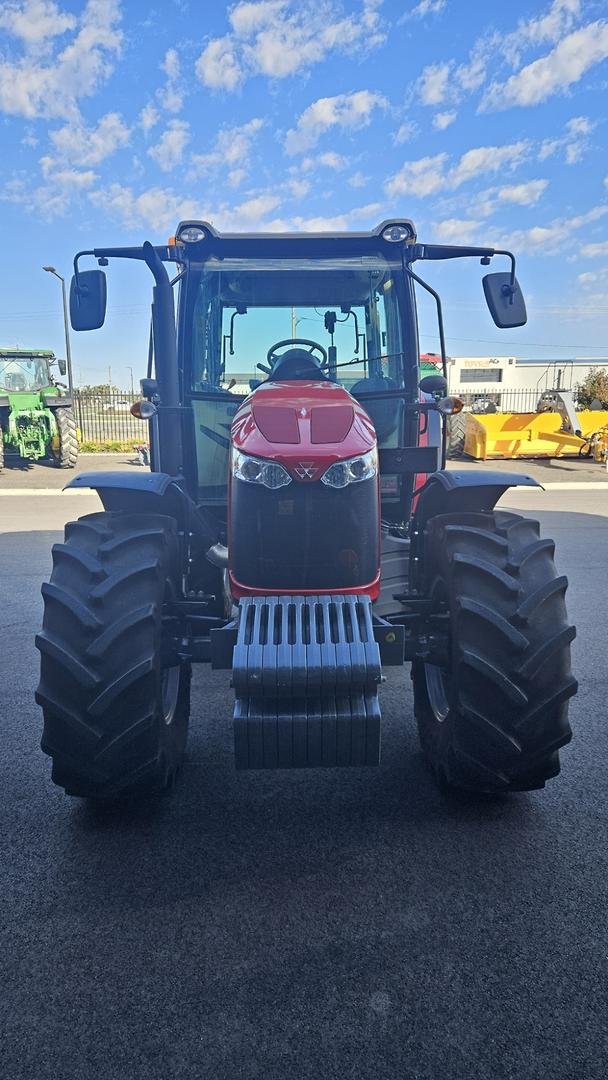 2023 Massey Ferguson 5711 Dyna-4 Red