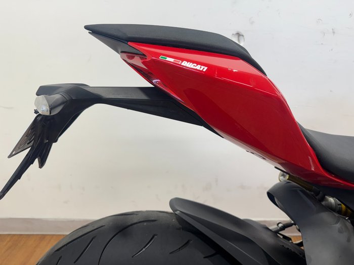 2013 Ducati 1199 PANIGALE RED
