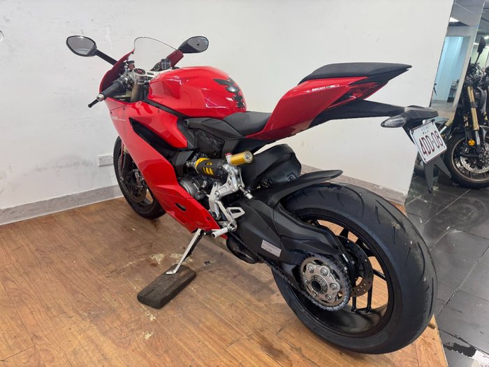 2013 Ducati 1199 PANIGALE RED