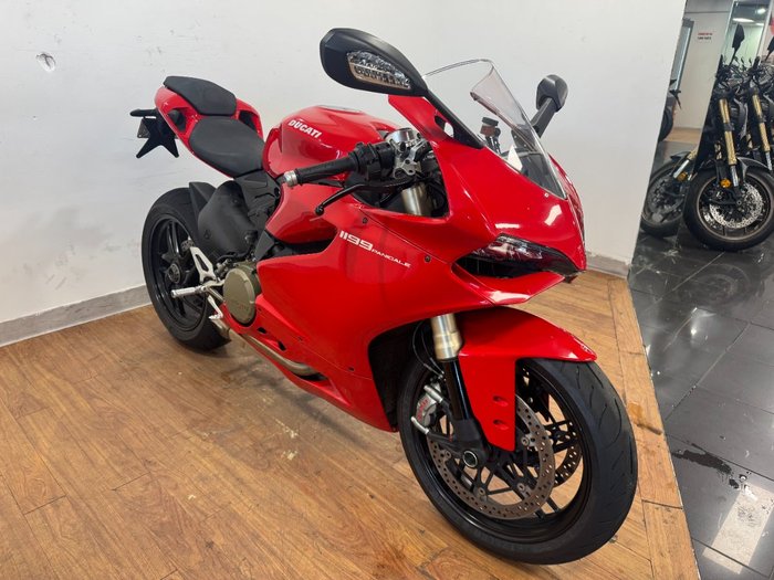 2013 Ducati 1199 PANIGALE RED