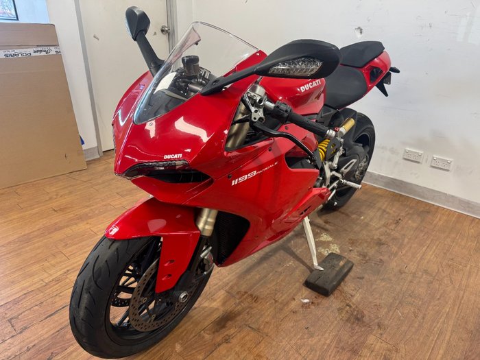 2013 Ducati 1199 PANIGALE RED