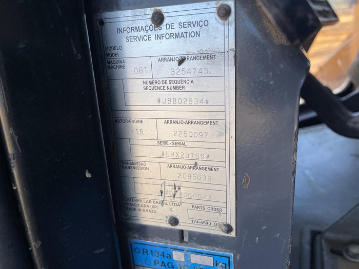 2011 CATERPILLAR D8t Dozer