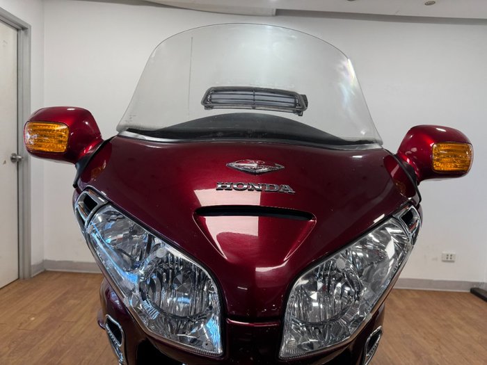 2005 Honda GL1800 (GL1800A) GOLDWING MAROON