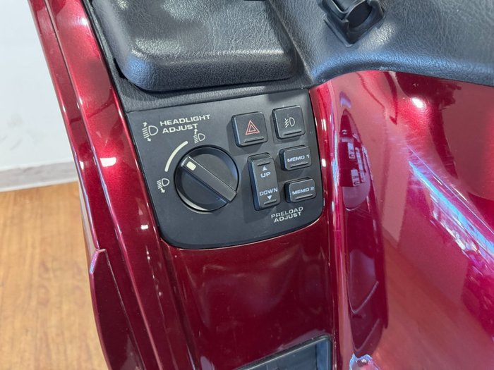 2005 Honda GL1800 (GL1800A) GOLDWING MAROON