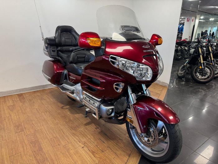 2005 Honda GL1800 (GL1800A) GOLDWING MAROON