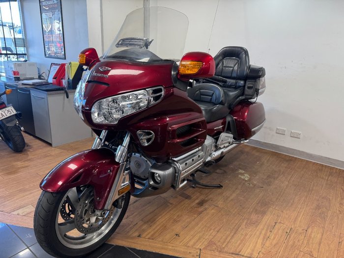 2005 Honda GL1800 (GL1800A) GOLDWING MAROON