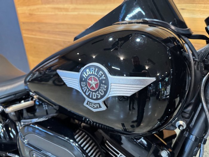 2016 Harley-davidson FLSTFBS FAT BOY S Black