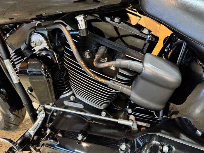 2016 Harley-davidson FLSTFBS FAT BOY S Black