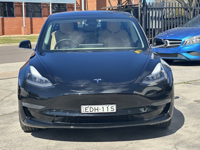 2019 Tesla Model 3 Standard Range Plus