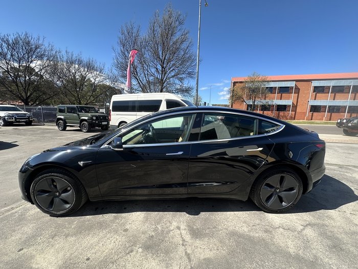 2019 Tesla Model 3 Standard Range Plus