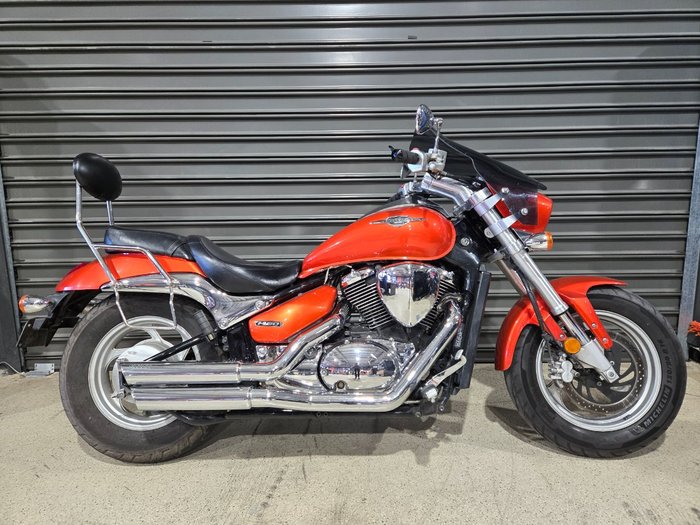 2010 Suzuki VZ800 (BOULEVARD M50) ORANGE