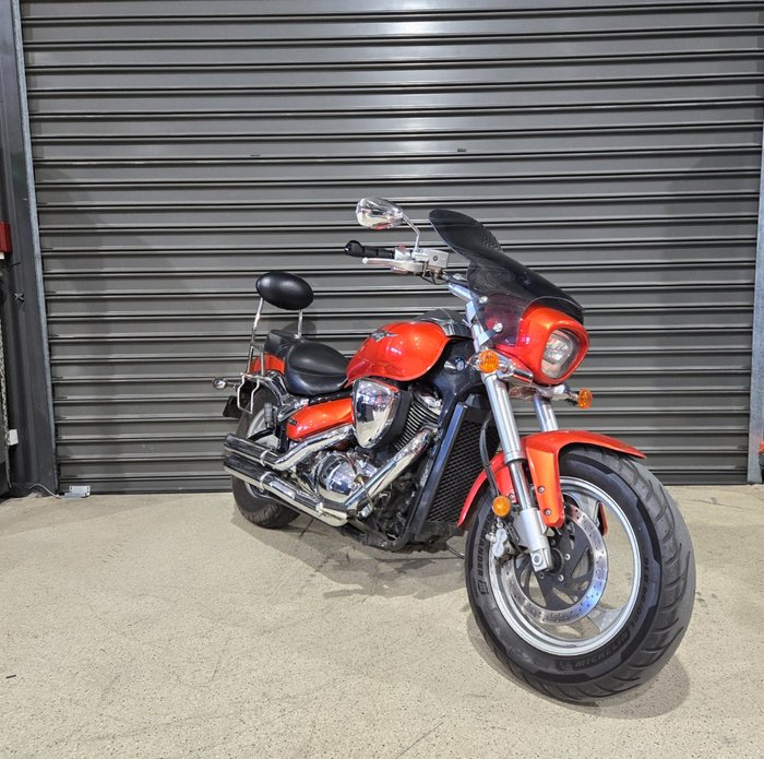 2010 Suzuki VZ800 (BOULEVARD M50) ORANGE