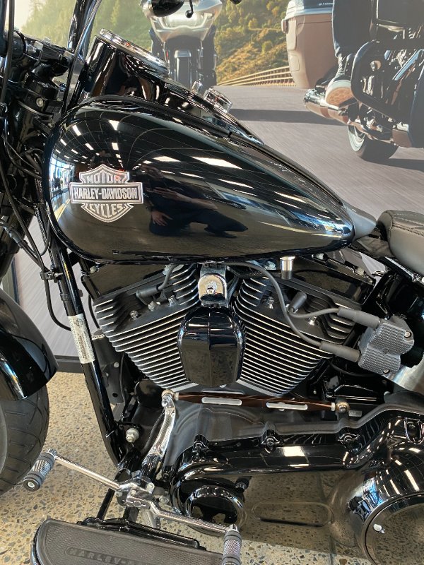 Harley-davidson 2016 HARLEY DAVIDSON 1690CC SOFTAIL SLIM S Black