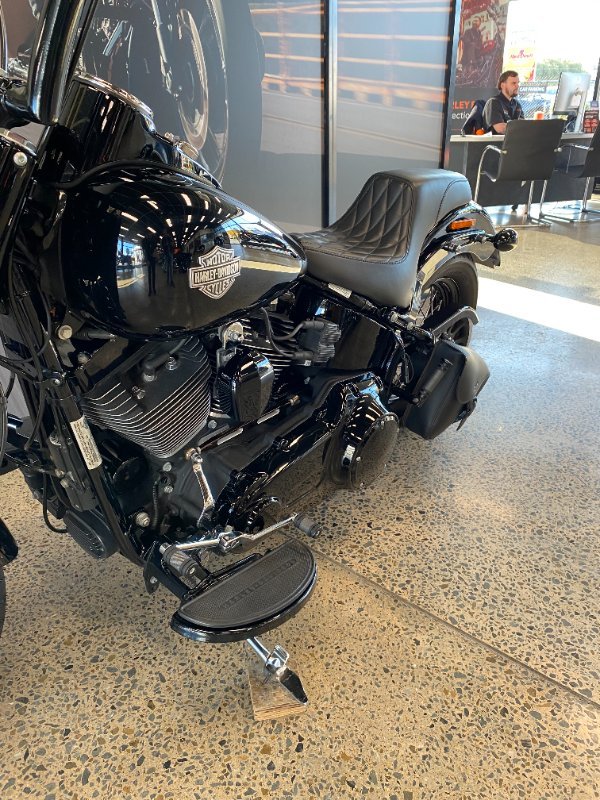 Harley-davidson 2016 HARLEY DAVIDSON 1690CC SOFTAIL SLIM S Black