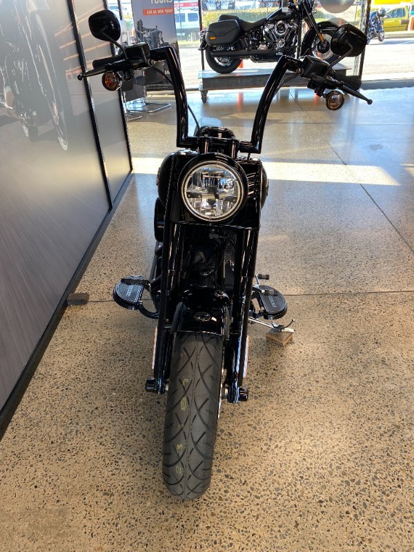 Harley-davidson 2016 HARLEY DAVIDSON 1690CC SOFTAIL SLIM S Black