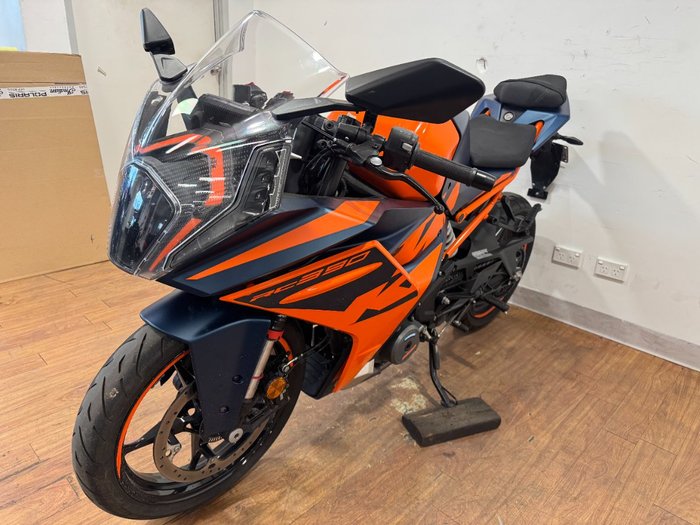 2022 Ktm RC 390 BLUE