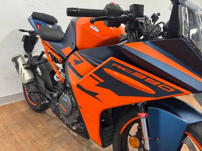 2022 Ktm RC 390 BLUE