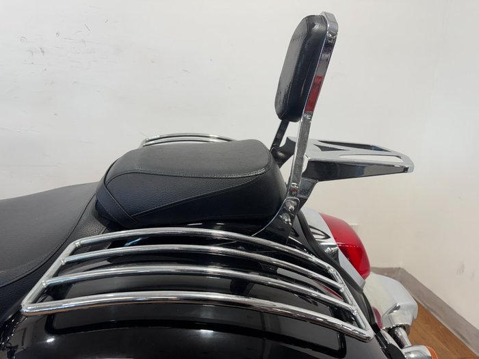 2009 Suzuki VL800 (BOULEVARD C50) Black