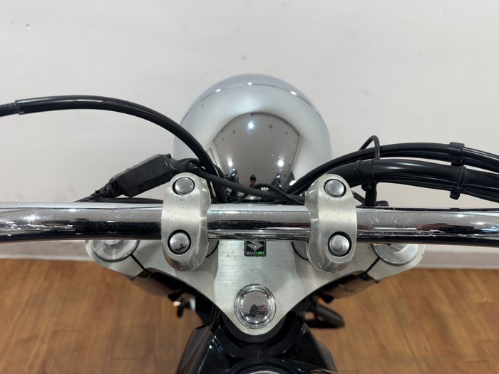 2009 Suzuki VL800 (BOULEVARD C50) Black