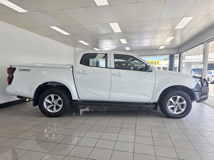 2022 Isuzu D-MAX LS-M MY23 4X4 Dual Range Mineral White