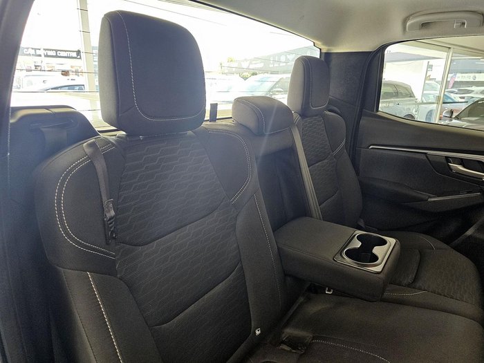 2022 Isuzu D-MAX LS-M MY23 4X4 Dual Range Mineral White