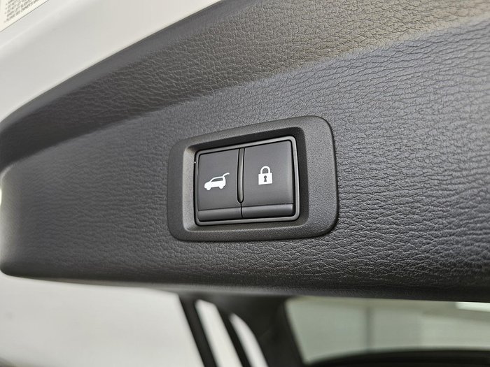 2023 Mitsubishi Outlander PHEV Exceed Tourer ZM MY24 AWD White Diamond with Black Mica Roof