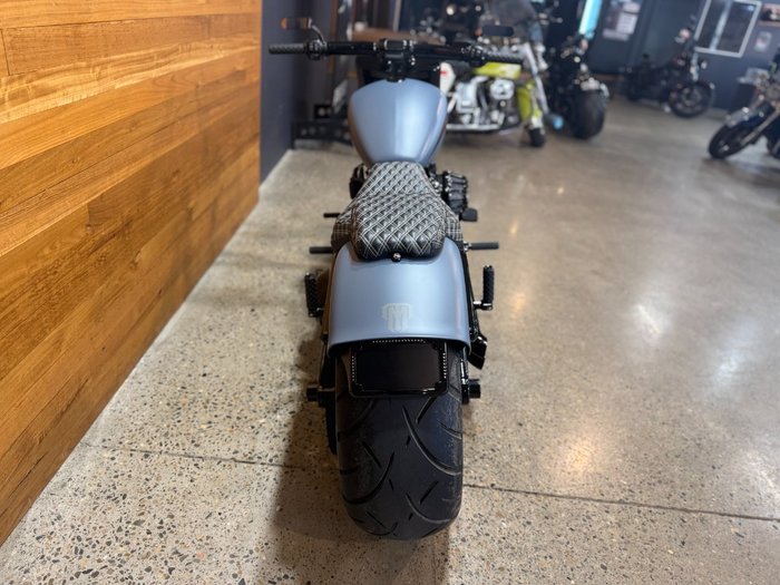 2020 Harley-davidson FXBRS BREAKOUT (114) Silver
