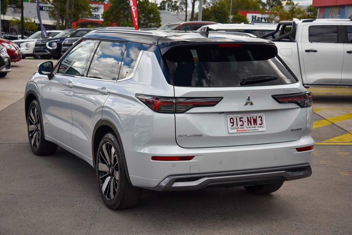 2025 Mitsubishi Outlander Exceed Tourer ZM MY25 AWD White Diamond with Black Mica Roof