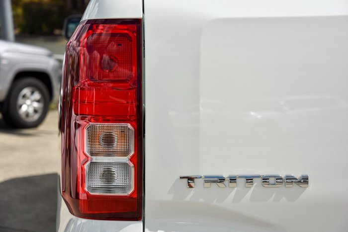 2025 Mitsubishi Triton GLX-R MV MY25 4X4 Dual Range White